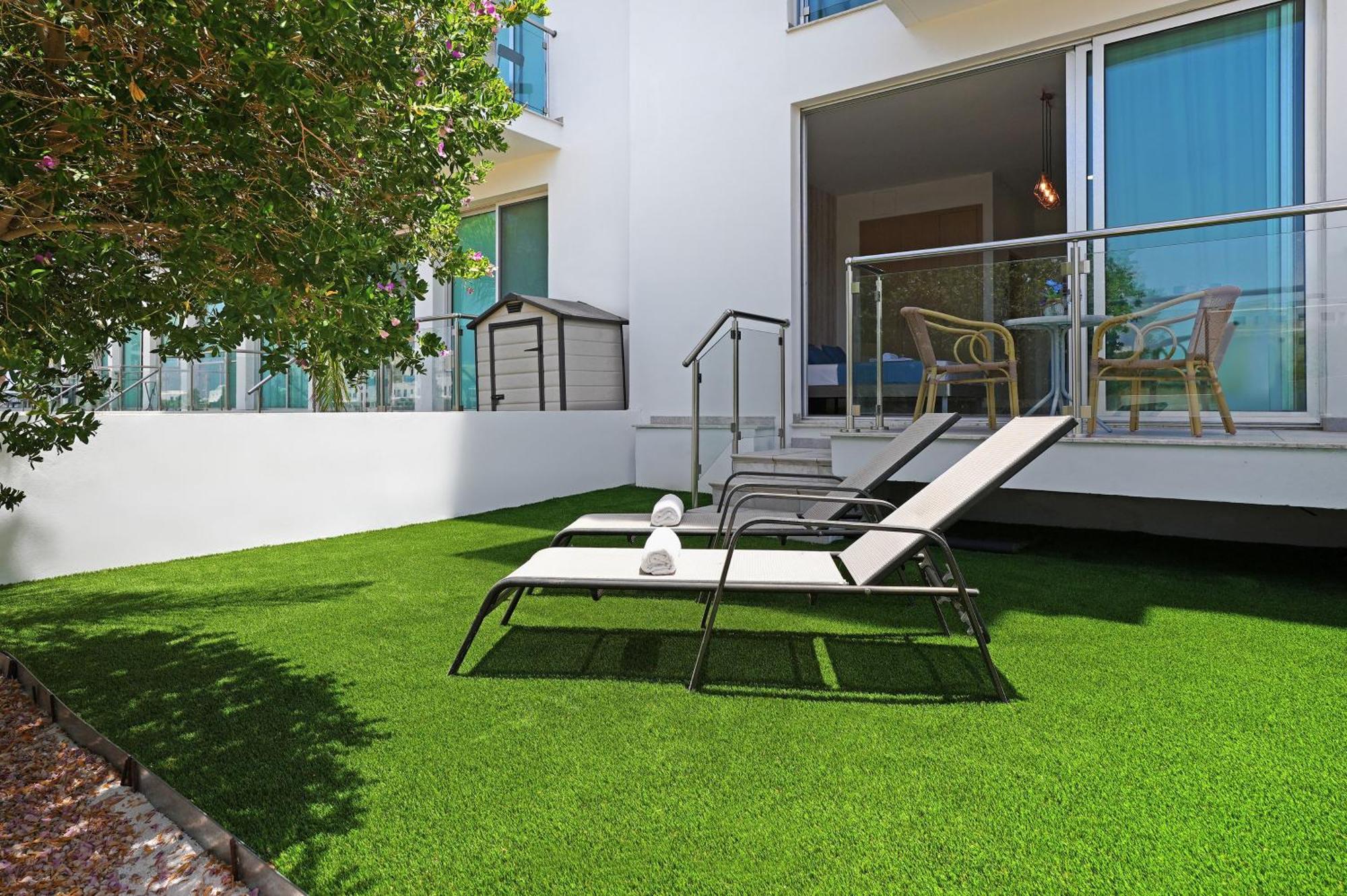 Meryl - Coralli Beachfront Apartment Protaras Dış mekan fotoğraf